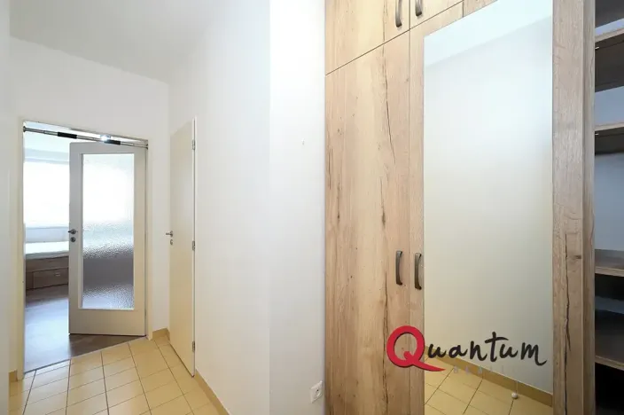 Pronájem bytu 2+kk, Praha - Hostavice, U Hostavického potoka, 50 m2