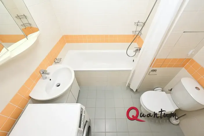 Pronájem bytu 2+kk, Praha - Hostavice, U Hostavického potoka, 50 m2