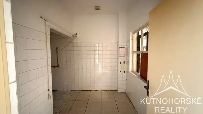 Pronájem výrobních prostor, Kutná Hora, Dolní, 262 m2
