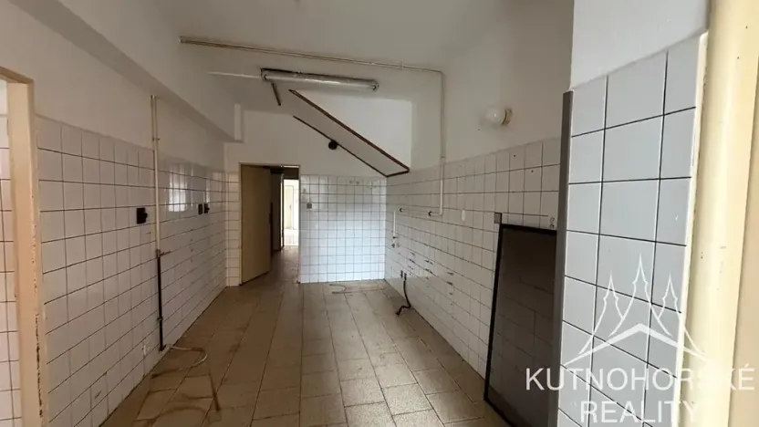 Pronájem výrobních prostor, Kutná Hora, Dolní, 262 m2