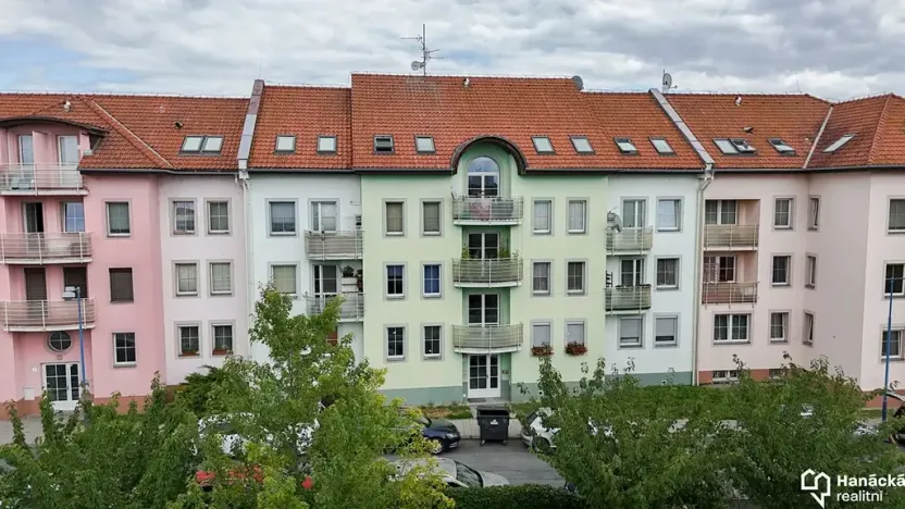 Prodej bytu 2+kk, Olomouc, Sladkovského, 36 m2