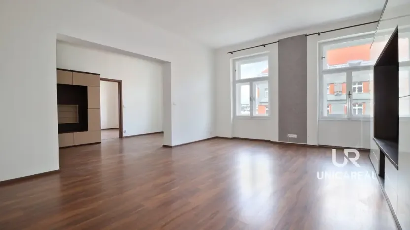 Prodej bytu 3+1, Brno - Veveří, Kounicova, 120 m2