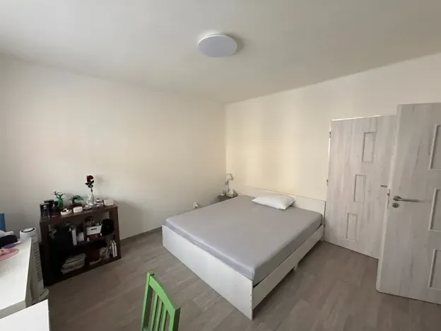 Pronájem bytu 1+1, Opava, Na Rybníčku, 38 m2