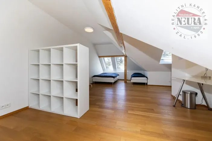 Pronájem bytu 4+kk, Praha - Motol, U hrušky, 150 m2