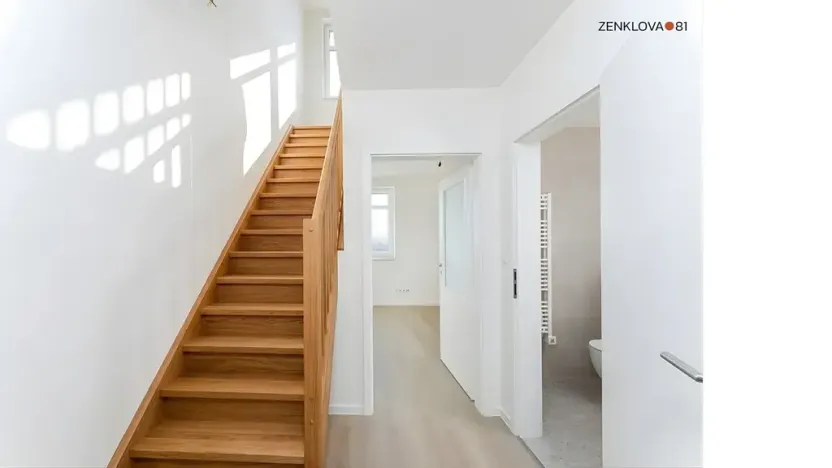 Prodej bytu 2+kk, Praha - Libeň, Zenklova, 60 m2