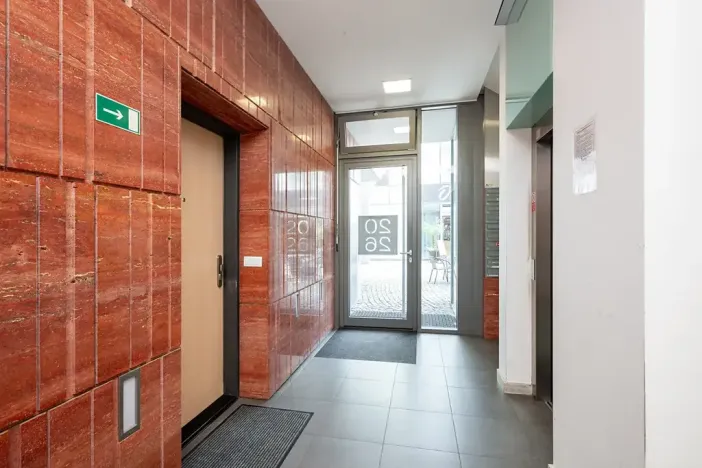 Prodej bytu 1+kk, Černošice, Mokropeská, 40 m2