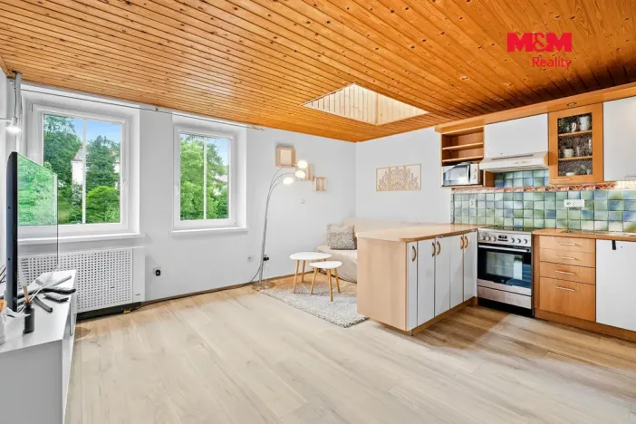 Prodej bytu 3+kk, Nové Město pod Smrkem, Textilanská, 62 m2