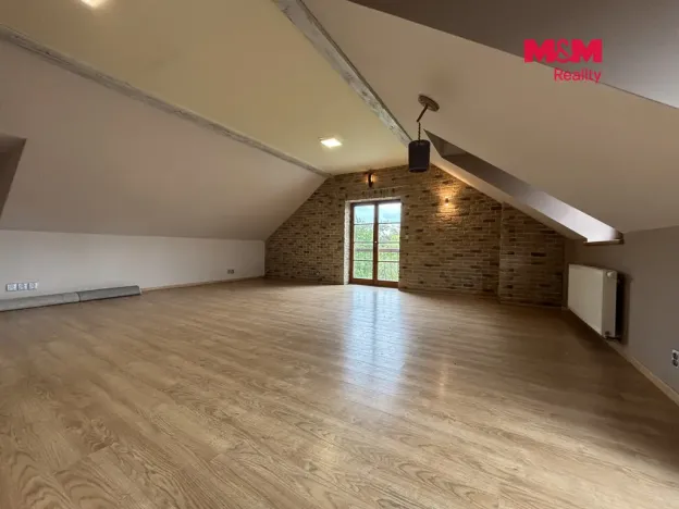 Prodej rodinného domu, Olomouc - Nemilany, Lidická, 350 m2
