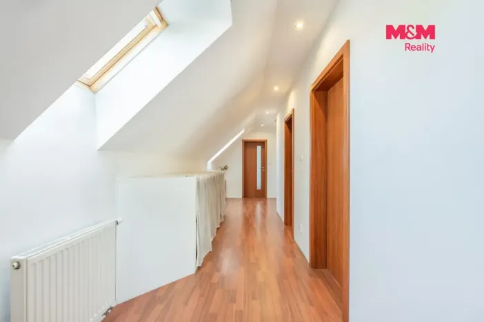 Prodej rodinného domu, Líbeznice, Nedvědova, 126 m2