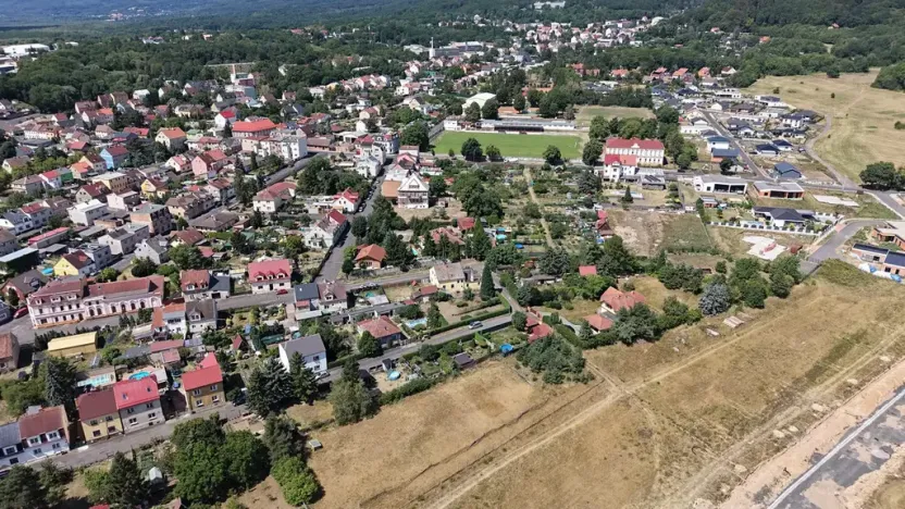 Prodej pozemku pro bydlení, Dubí, 881 m2