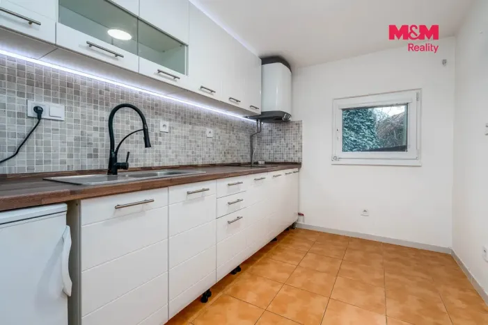 Prodej rodinného domu, Dolní Břežany - Jarov, 67 m2