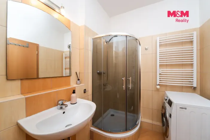 Pronájem bytu 1+kk, Praha - Smíchov, Na Neklance, 31 m2