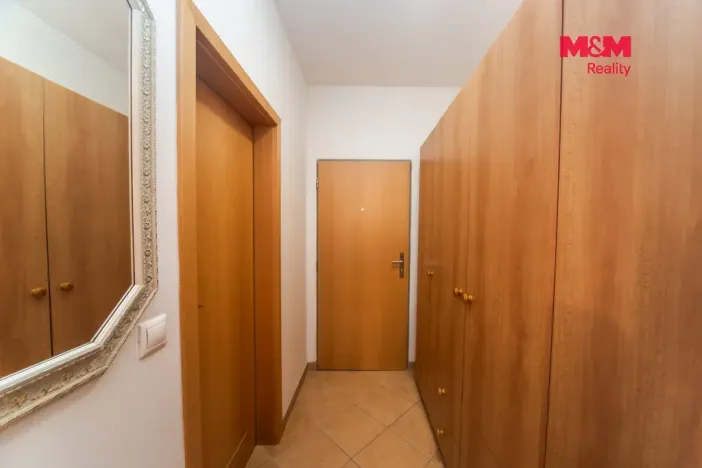 Pronájem bytu 1+kk, Praha - Smíchov, Na Neklance, 31 m2