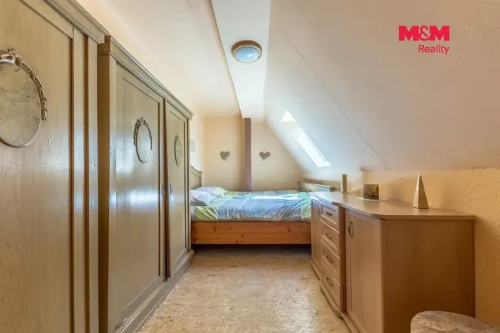 Prodej rodinného domu, Desná - Desná I, Zásnubní, 450 m2