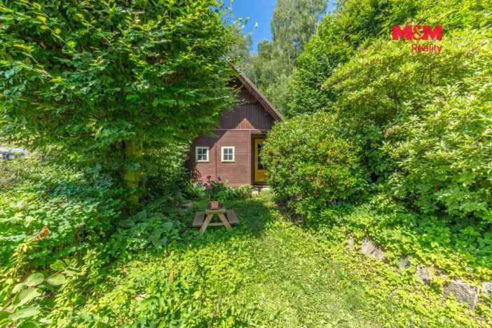 Prodej rodinného domu, Desná - Desná I, Zásnubní, 450 m2