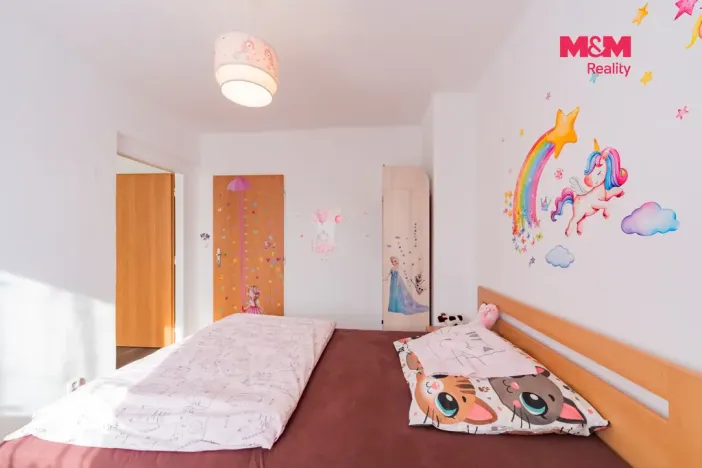 Prodej bytu 3+1, Vojtanov, Nádražní čtvrť, 83 m2