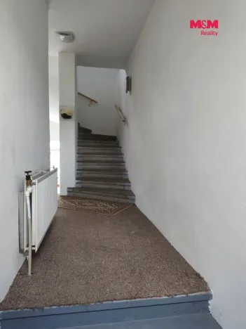 Prodej bytu 3+1, Vojtanov, Nádražní čtvrť, 83 m2