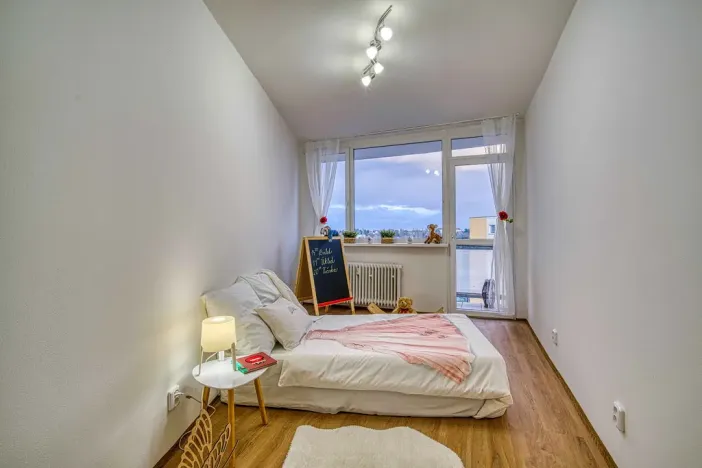 Pronájem bytu 3+1, Chomutov, Bezručova, 75 m2