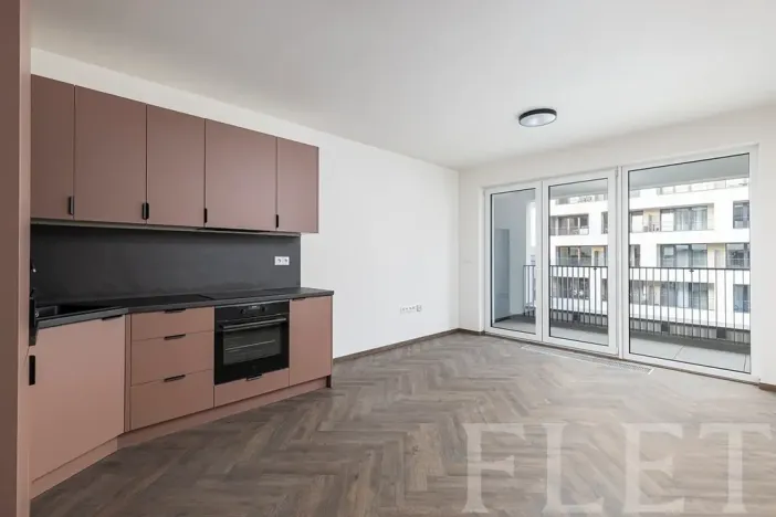 Pronájem bytu 1+kk, Praha - Hloubětín, Poděbradská, 33 m2