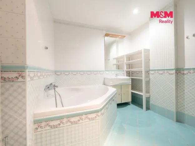 Prodej bytu 2+kk, Praha - Krč, Štúrova, 68 m2