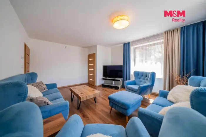 Prodej rodinného domu, Lažánky, 275 m2