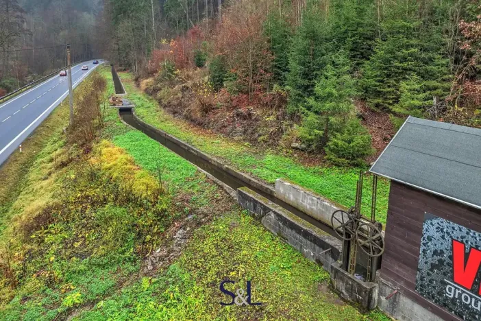 Prodej komerční nemovitosti, Železný Brod, 2098 m2