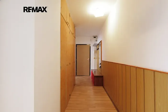 Prodej bytu 3+1, Praha - Komořany, Za sídlištěm, 73 m2