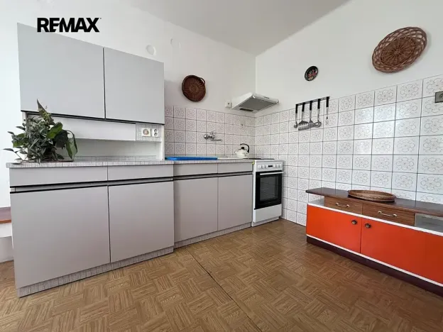Prodej vícegeneračního domu, Veselí nad Lužnicí, K. H. Máchy, 350 m2