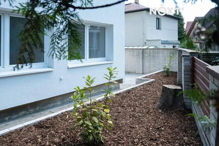 Prodej bytu 1+kk, Praha - Kyje, Vajgarská, 16 m2