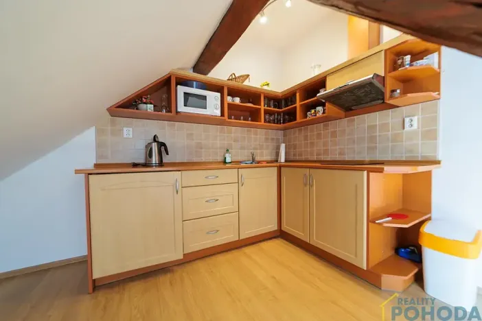 Prodej výrobních prostor, Králíky, Jana Opletala, 4752 m2