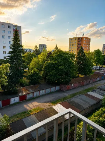 Pronájem bytu 2+kk, Pardubice, Pod Vinicí, 52 m2