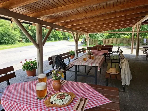 Prodej restaurace, Valašské Klobouky, Brumovská, 467 m2