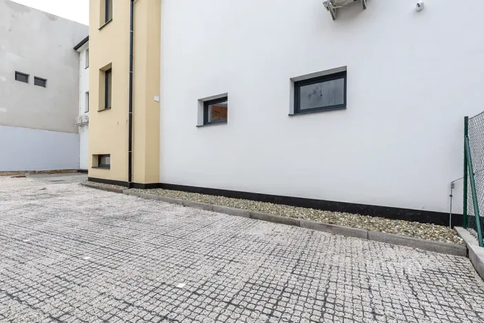 Pronájem bytu 2+kk, Staré Město, Hradišťská, 53 m2