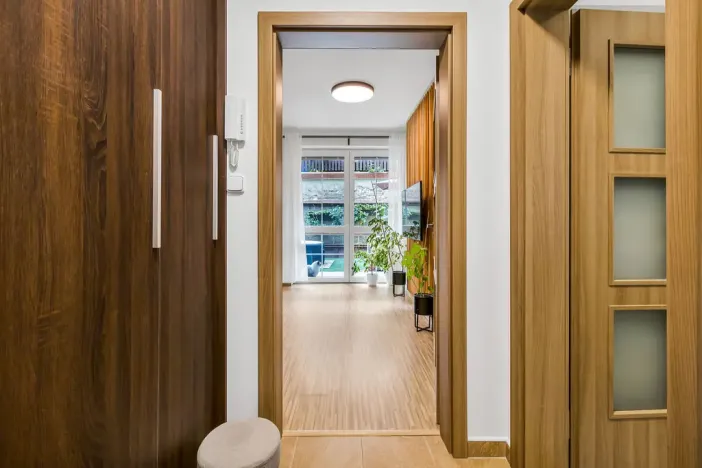 Prodej bytu 1+kk, Horoměřice, Velvarská, 36 m2