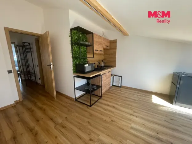 Pronájem bytu 3+kk, Nupaky, 80 m2