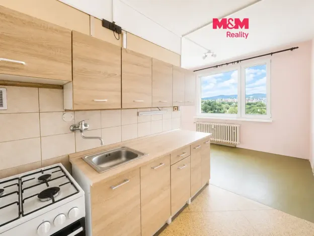 Prodej bytu 2+1, Lovosice, Kmochova, 57 m2