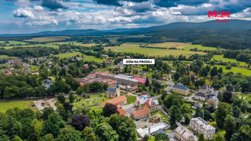 Prodej rodinného domu, Jindřichovice pod Smrkem, 234 m2