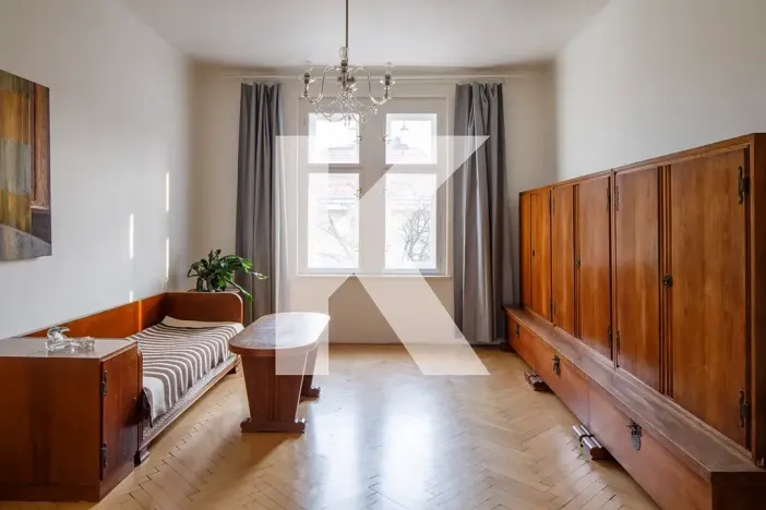 Prodej bytu 1+1, Praha - Karlín, Hybešova, 51 m2