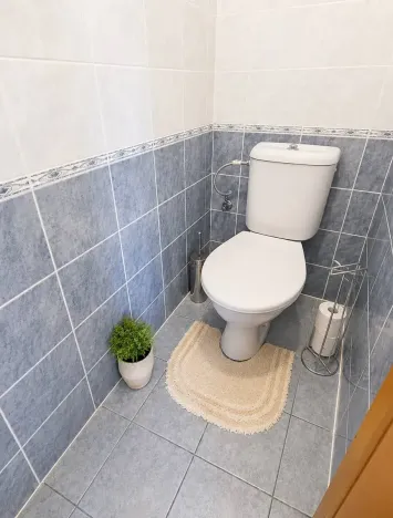Pronájem bytu 3+kk, Praha, Litoměřická, 70 m2