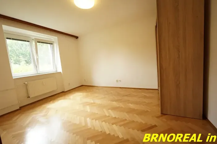 Pronájem bytu 1+1, Brno, Sibiřská, 31 m2