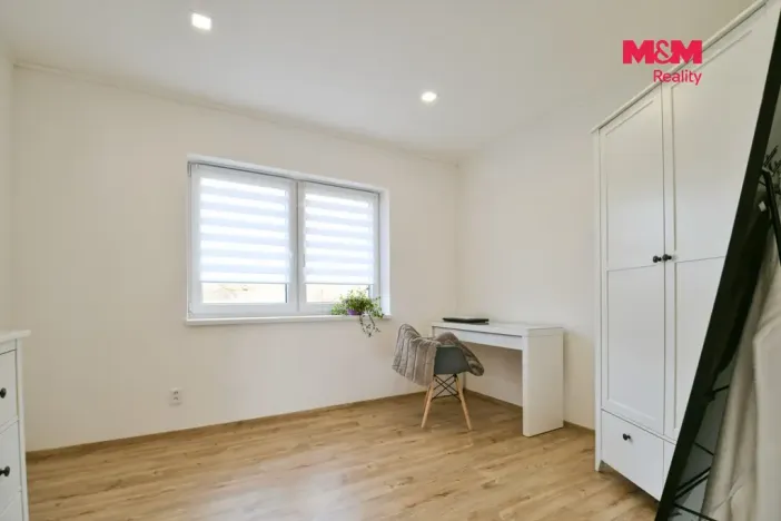 Prodej rodinného domu, Valy, Pod Lesem, 114 m2