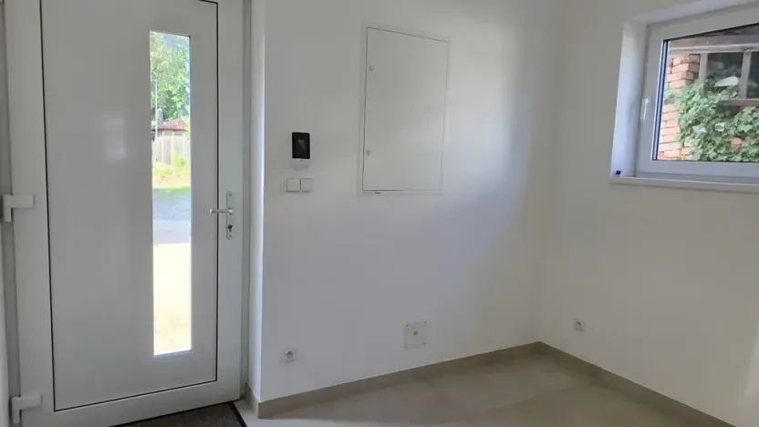 Pronájem rodinného domu, Káraný, Masarykova, 84 m2