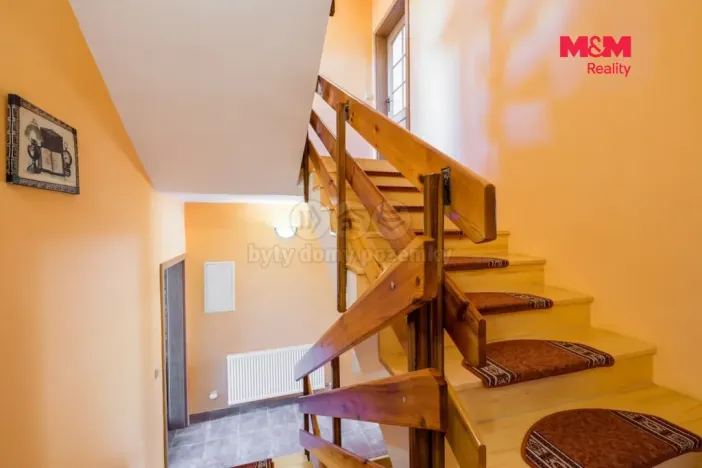 Prodej rodinného domu, Mariánské Lázně - Úšovice, 1. máje, 300 m2