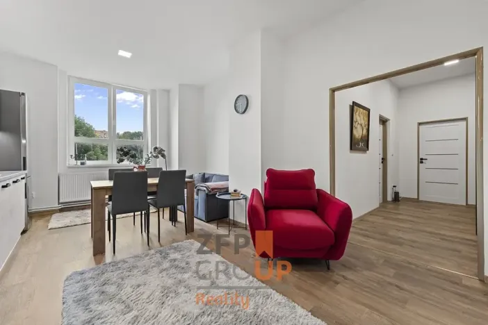 Prodej rodinného domu, Náchod, Jugoslávská, 1200 m2
