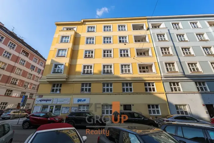 Prodej bytu 4+kk, Praha - Holešovice, Šternberkova, 117 m2