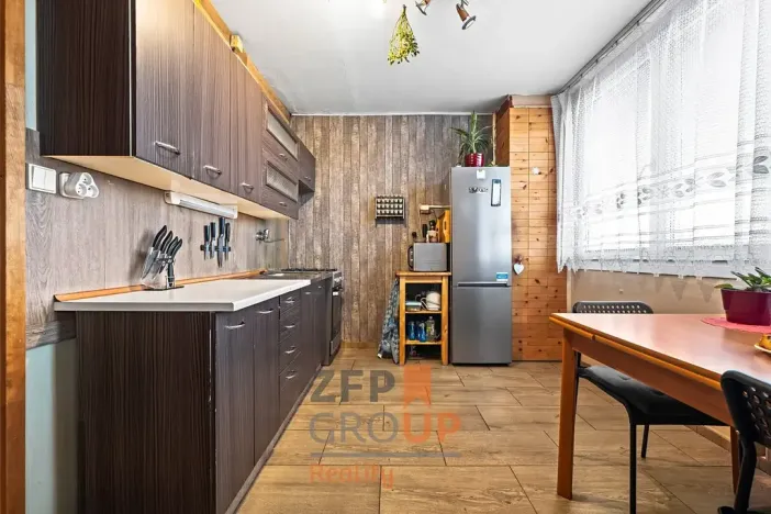 Prodej bytu 3+1, Kolín, Žižkova, 77 m2