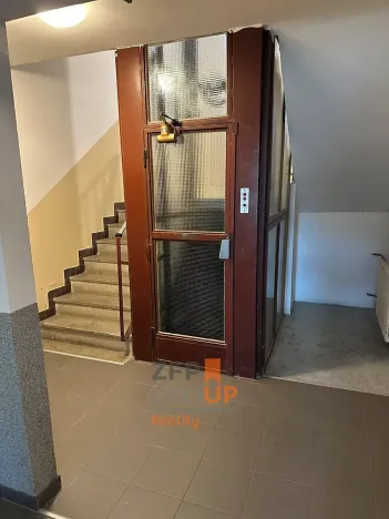Prodej bytu 3+1, Rožnov pod Radhoštěm, Kulturní, 72 m2