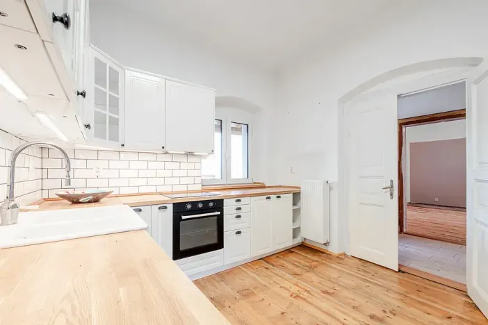 Prodej činžovního domu, Švihov, nám. T. G. Masaryka, 240 m2