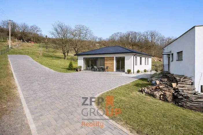 Prodej pozemku pro bydlení, Košíky, 730 m2