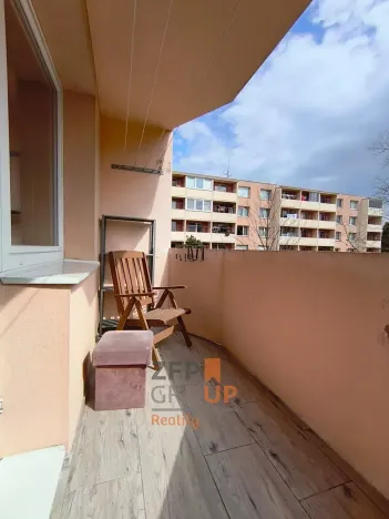 Prodej bytu 3+1, Hrušovany u Brna, Sídliště, 73 m2